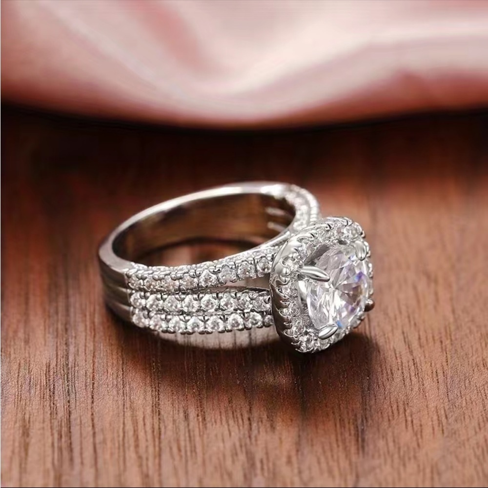 New 925 Silver Micro Pave 3 Row Diamond Women Engagement Wedding Party Ring - Picture 3 of 6